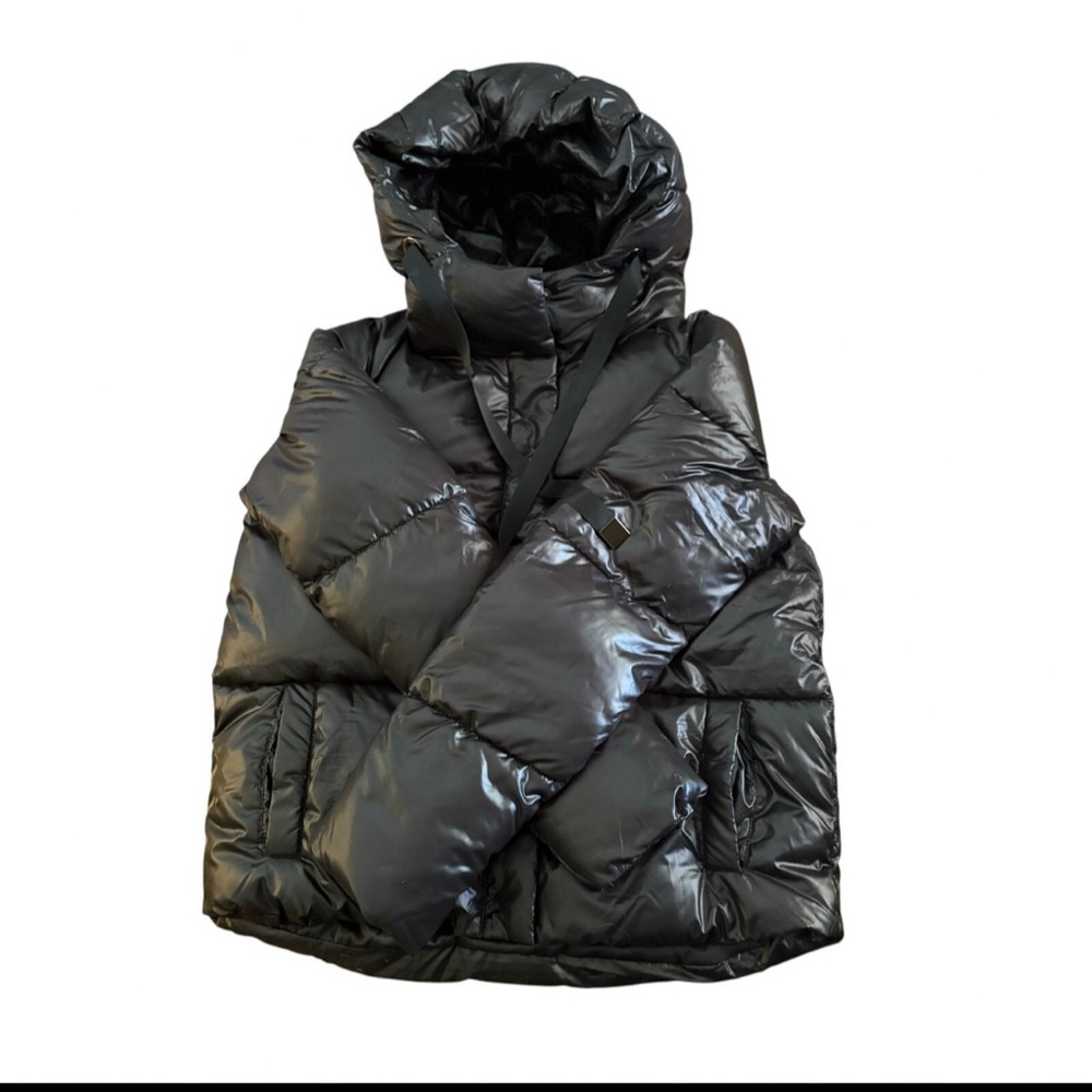 Halara Puff‎ Jacket - Picture 2 of 6
